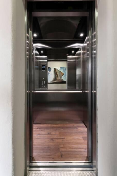1ph Hidden Gem In Centro Fits 10 Private Terrace Holiday home Mexico City